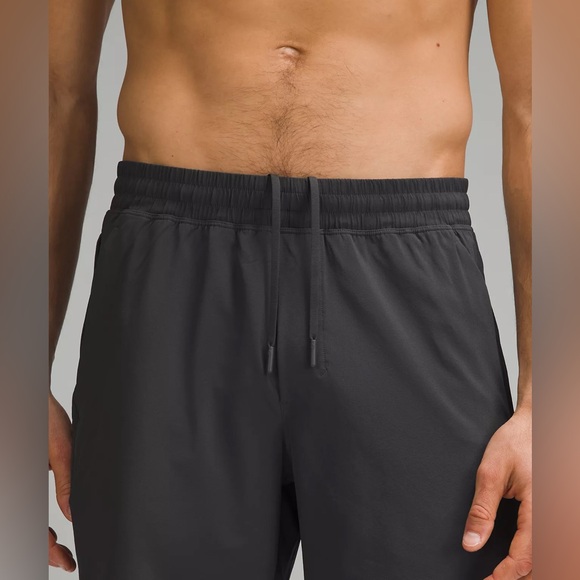 Lululemon Pace Breaker Linerless Black Athletic Workout 7” Shorts size XL - Picture 3 of 8